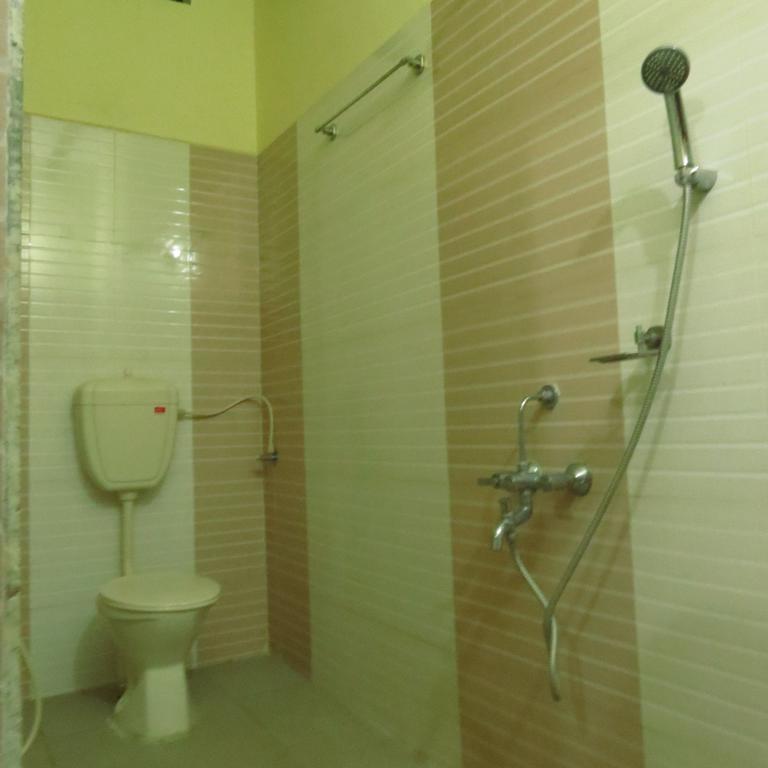 Thilak Home Stay Hampi Bilik gambar