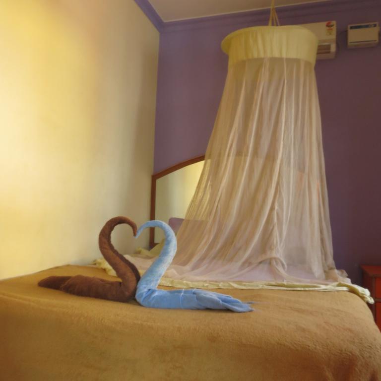 Thilak Home Stay Hampi Luaran gambar